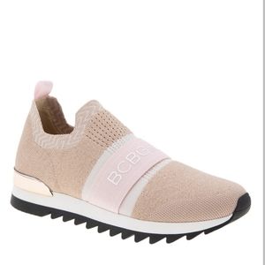 BCBG Slip on sneakers